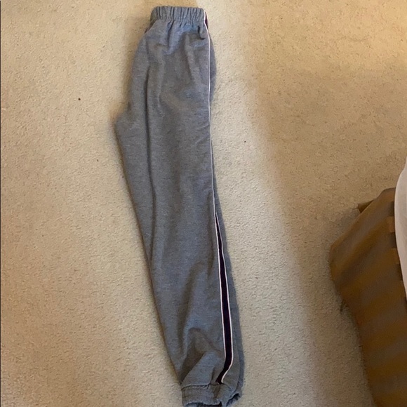 GRAY SWEATPANTS - Picture 3 of 3